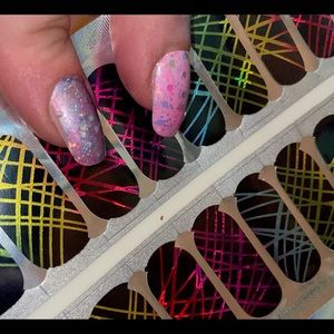 Twisted Nailz Nail Polish Strips